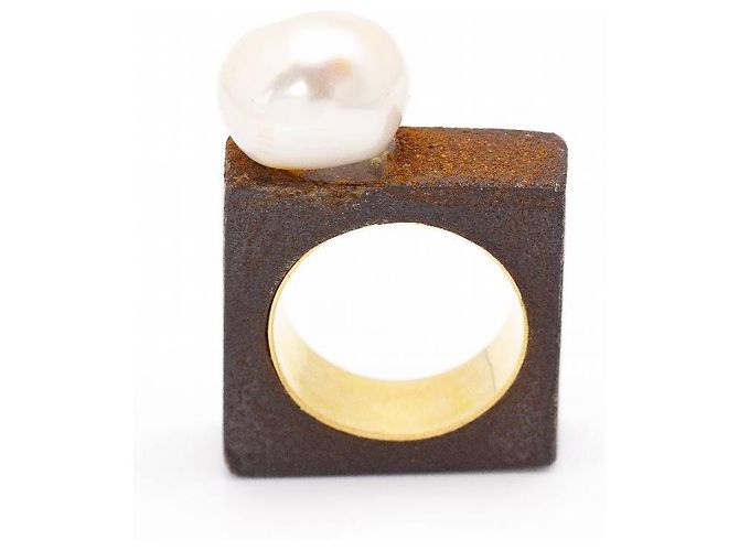 Autre Marque Anello IRON Oro giallo e Perla Barocca. Marrone scuro - vista 2