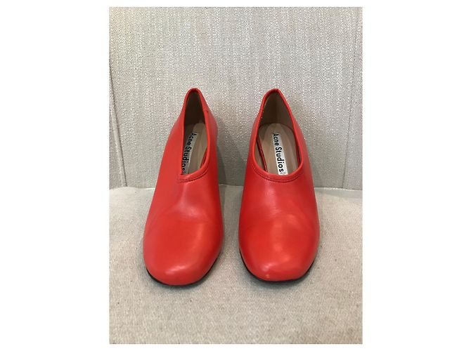 ACNE STUDIOS Tacchi T.EU 37 Pelle Rosso - vista 2