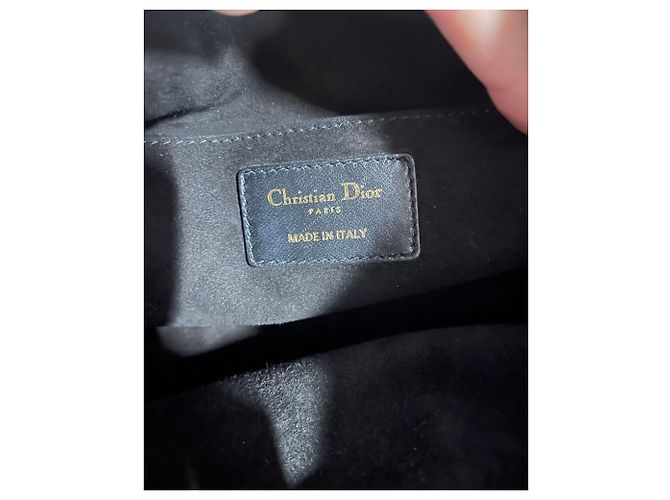 Dior Vibe mittelgroße Hobo-Tasche aus schwarzem Cannage-Lammleder - Ansicht 14