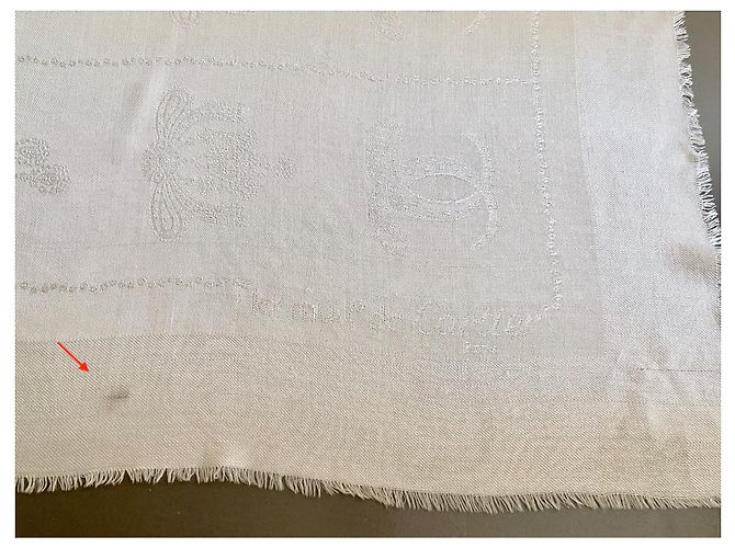 scialle dorato oversize quadrato Monogram Cartier Panthère Ivory Bianco sporco - vista 13