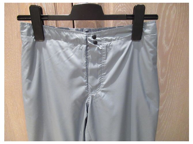 Autre Marque Pantalón gris Peak Performance - vista 2