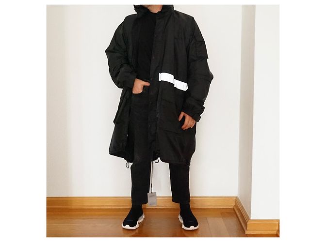 Balenciaga Pré Outono 2018 Preto - vista 3