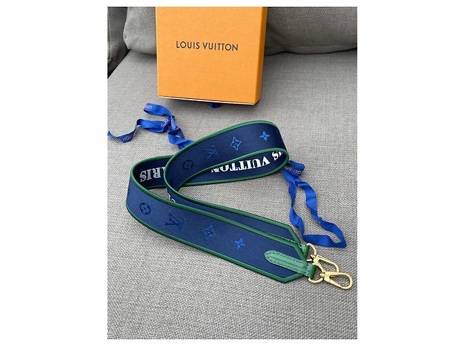 Louis Vuitton Purses, wallets, cases Blue Green - view 4