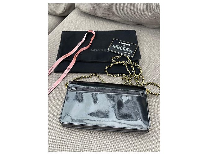 Pochette Chanel in vernice nera Nero - vista 3