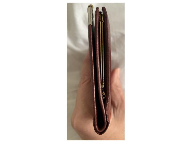 Cartera Christian Dior de cuero burdeos y metal dorado - vista 13