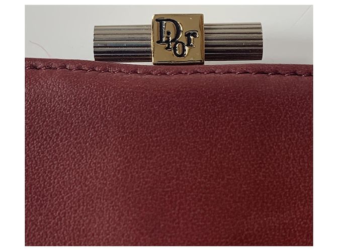 Cartera Christian Dior de cuero burdeos y metal dorado - vista 3