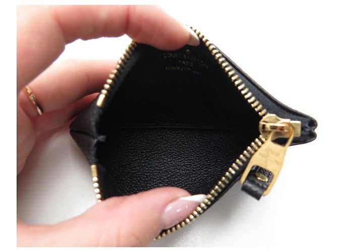 NEW LOUIS VUITTON KEY RING MONOGRAM EMPREINTE KEYS HOLDER Black - view 3