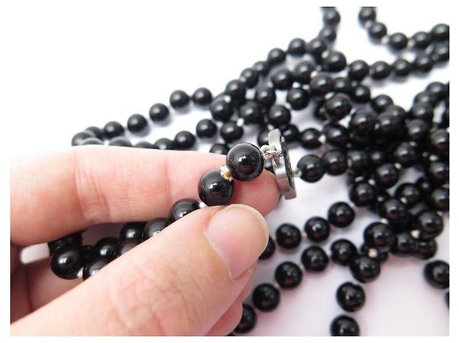 COLLANA CHANEL PERLE NERE E COLLANA CON LOGO CC IN ARGENTO 200 collana di perle Nero - vista 6