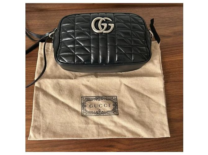 Gucci Marmont gesteppte Leder Handtasche Schwarz - Ansicht 3