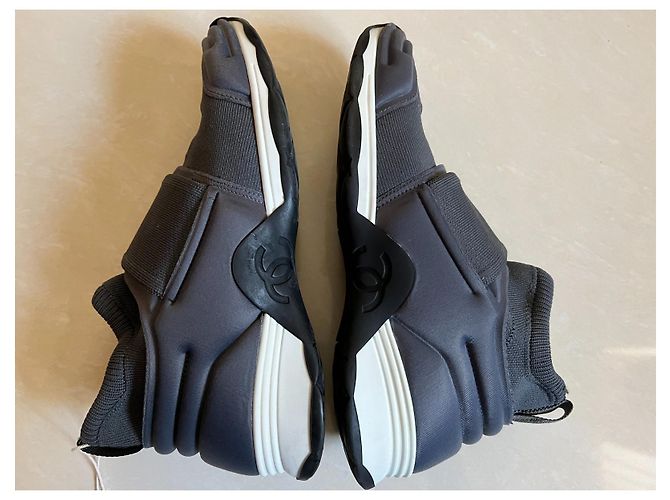 Chanel Sneakers Black Cloth 36.5 - view 3