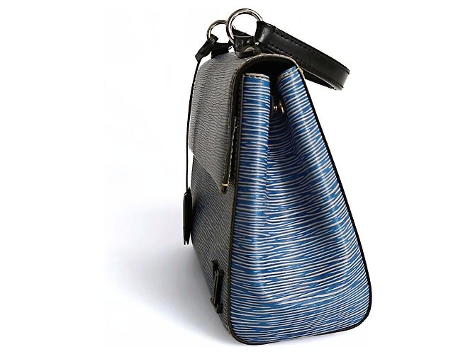 Louis Vuitton Borsa a mano Cluny Plain in pelle Epi azzurra Blu navy - vista 2