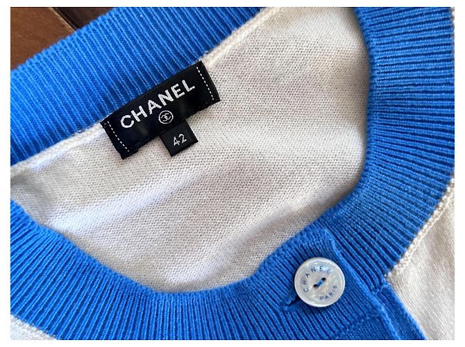 Chanel Weste aus blauem Kaschmir - Ansicht 4