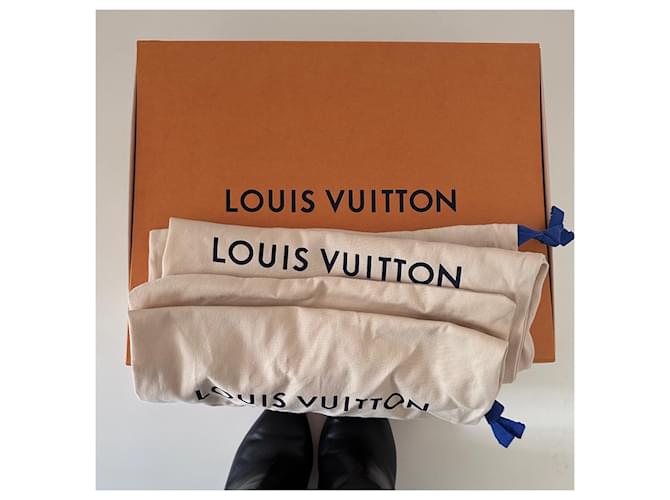 Matchmake Ankle booties Louis Vuitton Black - view 3
