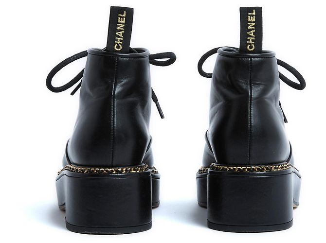 Chanel Classic Black CC e catene Scarpe Stivali EU38.5 Nero - vista 4
