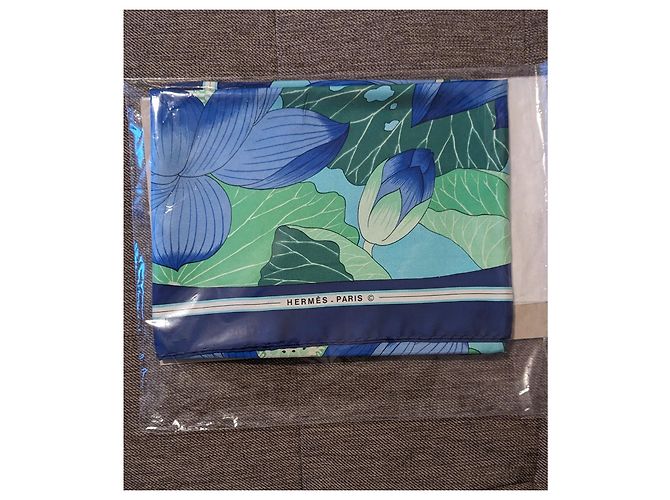Fiore di loto vintage quadrato Hermès Anno 90 Blu - vista 14