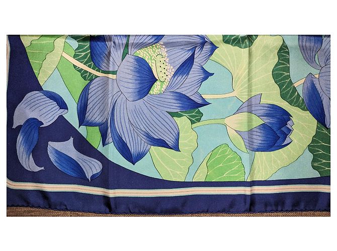 Fiore di loto vintage quadrato Hermès Anno 90 Blu - vista 9