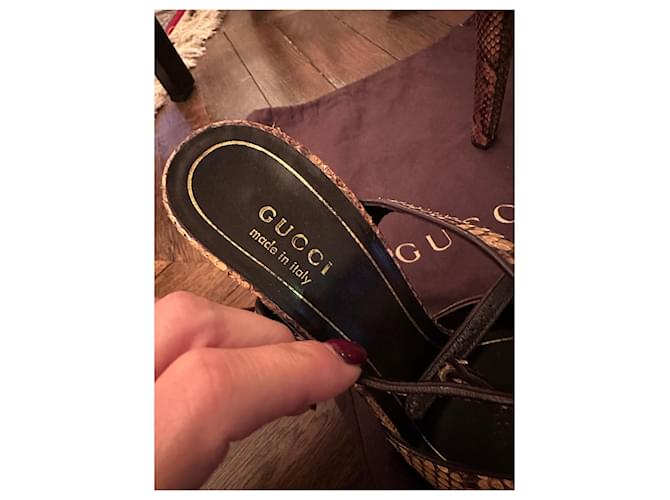 Gucci Parade Modell Python Absatzschuhe Gelb Schwarz Mehrfarben - Ansicht 8