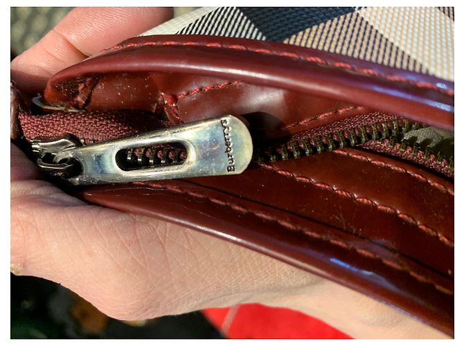 Borsa a tracolla Burberry in pelle rossa e beige Rosso - vista 6