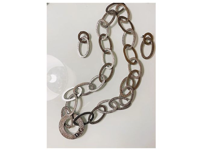 Raffiniertes DOLCE & GABBANA „Whisp“-Set aus Stahl mit großen länglichen Kreisen - Ansicht 4