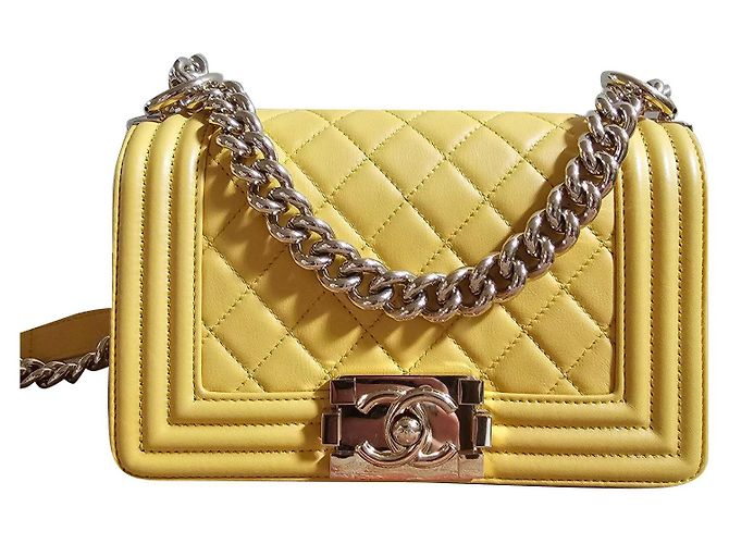 Borsa Chanel Boy piccola in pelle gialla Giallo - vista 14