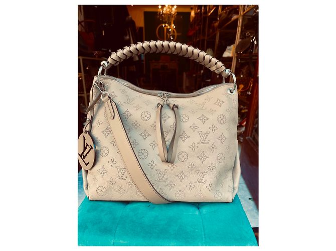 Louis Vuitton M56084 Hobo BeabourgMM Taupe - vista 8