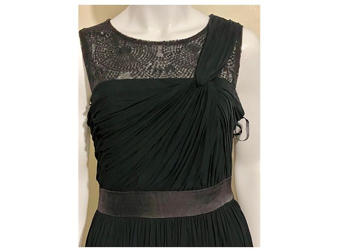Vera Wang Drapiertes schwarzes Abendkleid mit Spitzeneinsätzen - Ansicht 9