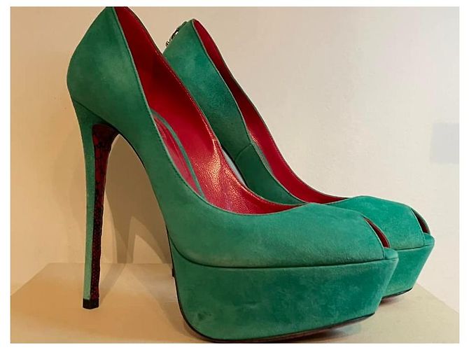 Open toe CESARE PACIOTTI in green suede - view 10