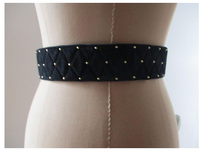 Burberry Gürtel aus schwarzem gestepptem Leder 75 cm - Ansicht 3