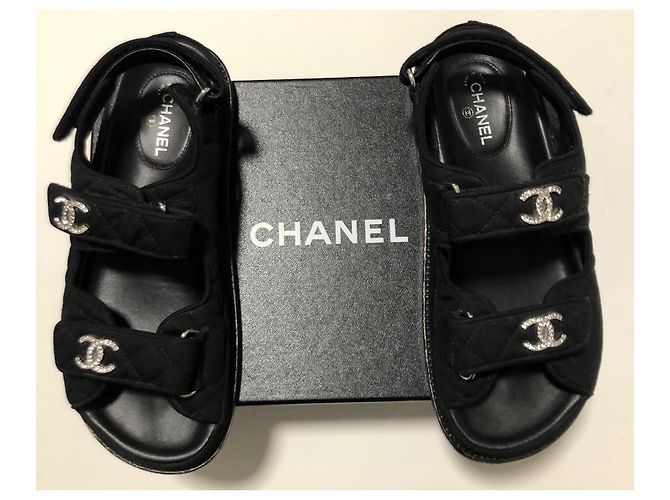 Chanel Sandali papà in cristallo CC Nero - vista 3