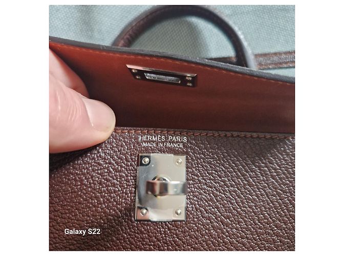 Borsa a mano Hermès Kelly Mini II in pelle marrone - vista 3