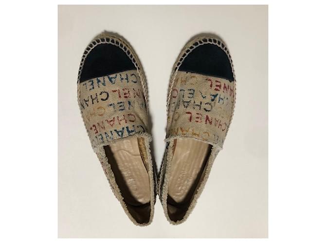 Espadrillas Chanel logo graffiti multicolore - vista 7