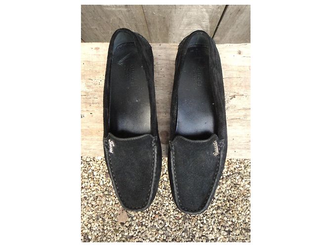 Mocassini Gucci Neri in Pelle Scamosciata 36,5 FR Nero - vista 2
