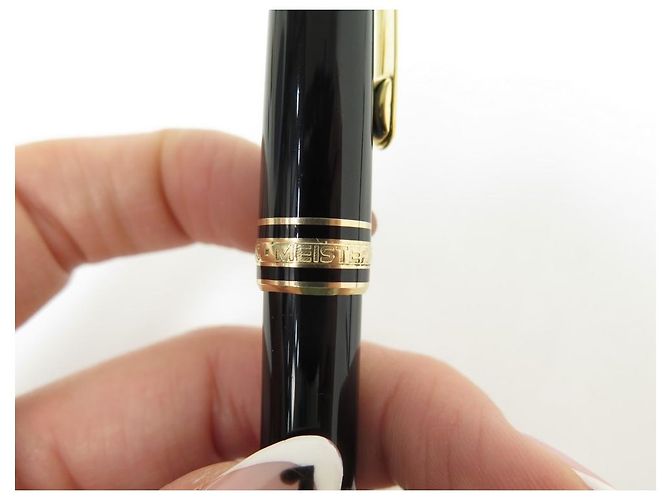 PENNA MB MONTBLANC MEISTERSTUCK ROLLER CLASSIC IN RESINA ORO132457 Penna Nero - vista 6