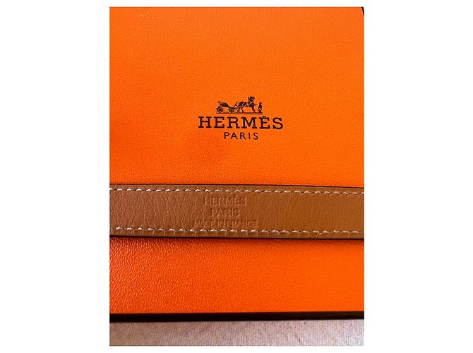 Kelly Double Tour Hermès Hermes Kelly forrado pulseira de turnê Marrom Caqui - vista 6