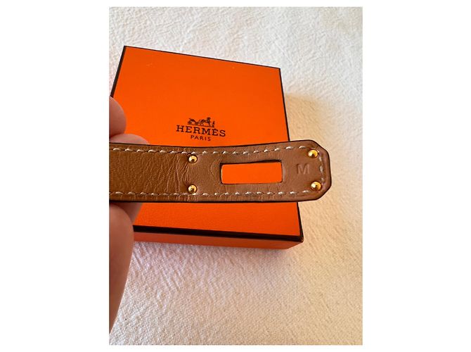 Kelly Double Tour Hermès Hermes Kelly forrado pulseira de turnê Marrom Caqui - vista 7
