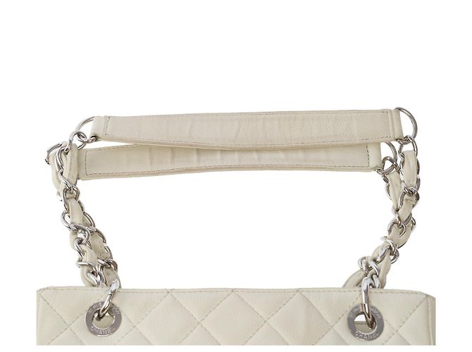 CHANEL Petite Einkaufstasche aus beigem Leder - 101699 - Ansicht 10