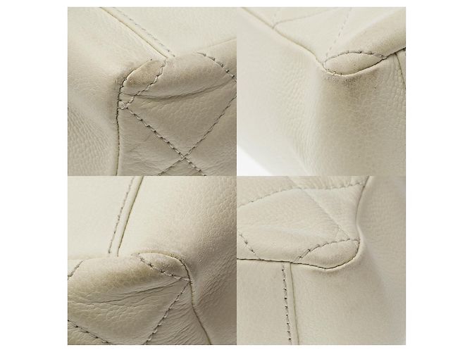 CHANEL Petite Einkaufstasche aus beigem Leder - 101699 - Ansicht 12