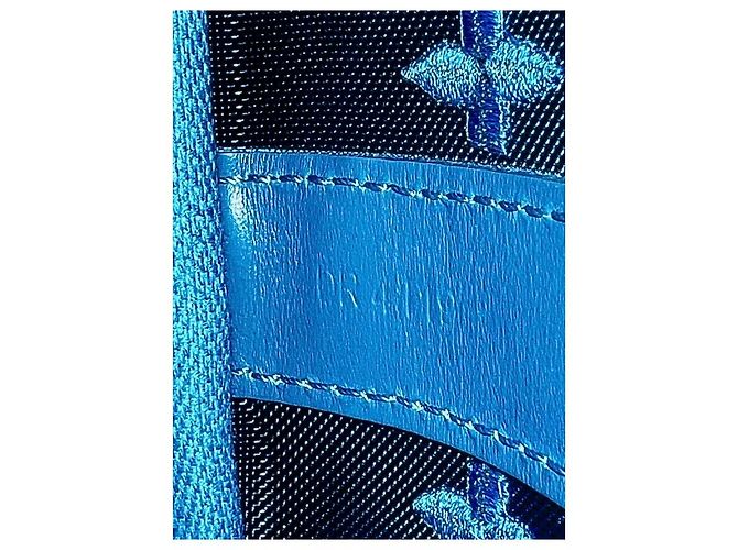 Abbesses Louis Vuitton keepall 50 édition limitée Bleu clair - vue 6