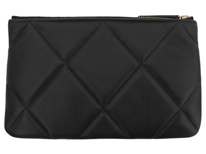 Clutch Chanel 19 in pelle di agnello nera Nero - vista 2