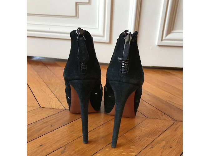 Alaïa ALAIA Sandals T.EU 38 Suede Black - view 3