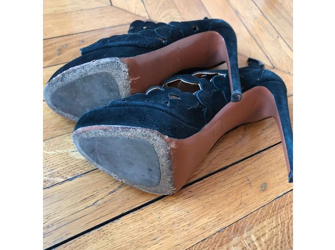 Alaïa ALAIA Sandals T.EU 38 Suede Black - view 5