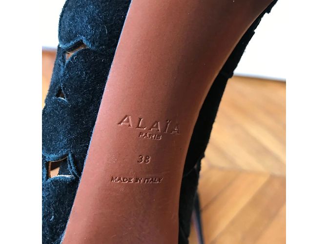 Alaïa ALAIA Sandals T.EU 38 Suede Black - view 6