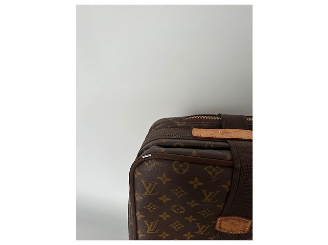Satellite bambola/ Baule “satellitare”. 70 Louis Vuitton Marrone Marrone chiaro Marrone scuro - vista 18