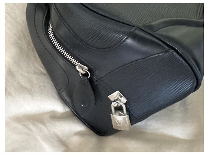 Louis Vuitton Pelle Epi Bowling Montaigne Nero - vista 3