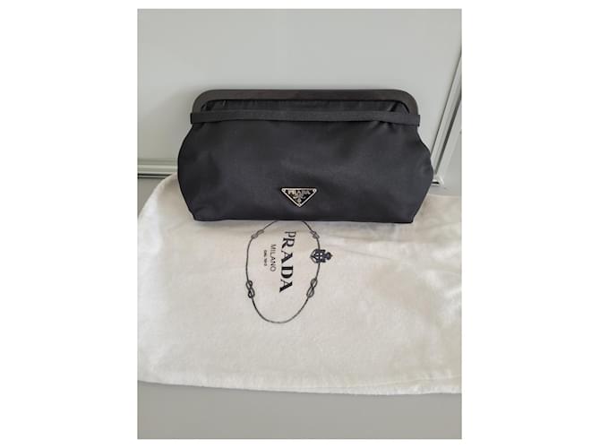 Pochette Prada in nylon nero - vista 2