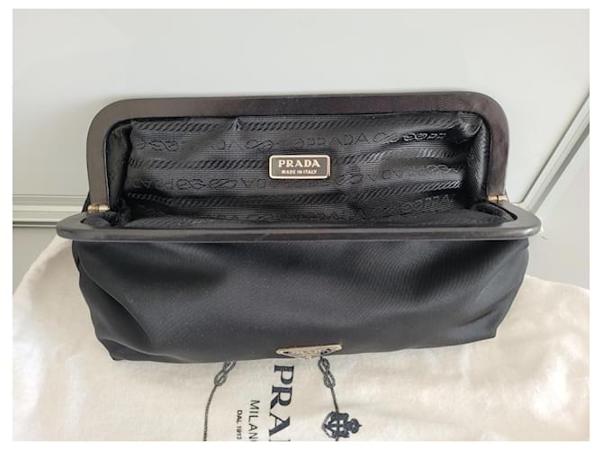 Pochette Prada in nylon nero - vista 5