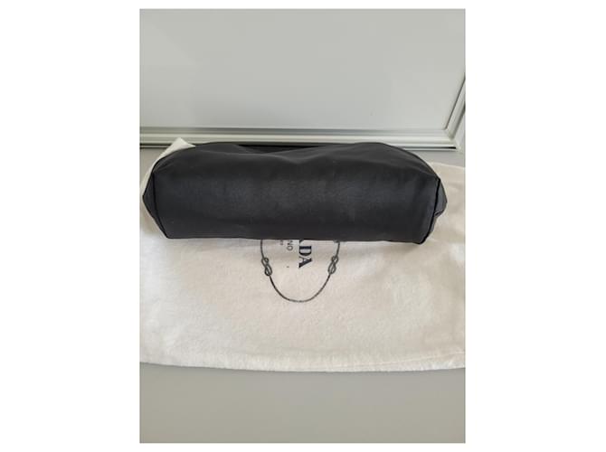 Pochette Prada in nylon nero - vista 7