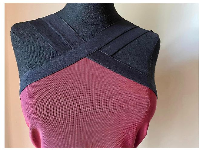 Autre Marque BEC & BRIDGE weinrotes und schwarzes, gefüttertes Crop-Top mit Trägern Bordeaux - Ansicht 9