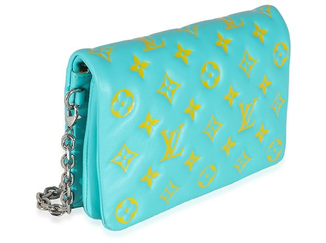 Louis Vuitton Menthe Jaune Monogramm geprägtes Lammleder-Pochette-Coussin Grün Gelb - Ansicht 4