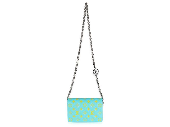 Louis Vuitton Menthe Jaune Monogramm geprägtes Lammleder-Pochette-Coussin Grün Gelb - Ansicht 5
